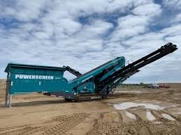 2019 Powerscreen Chieftain 1400 Screening Plant